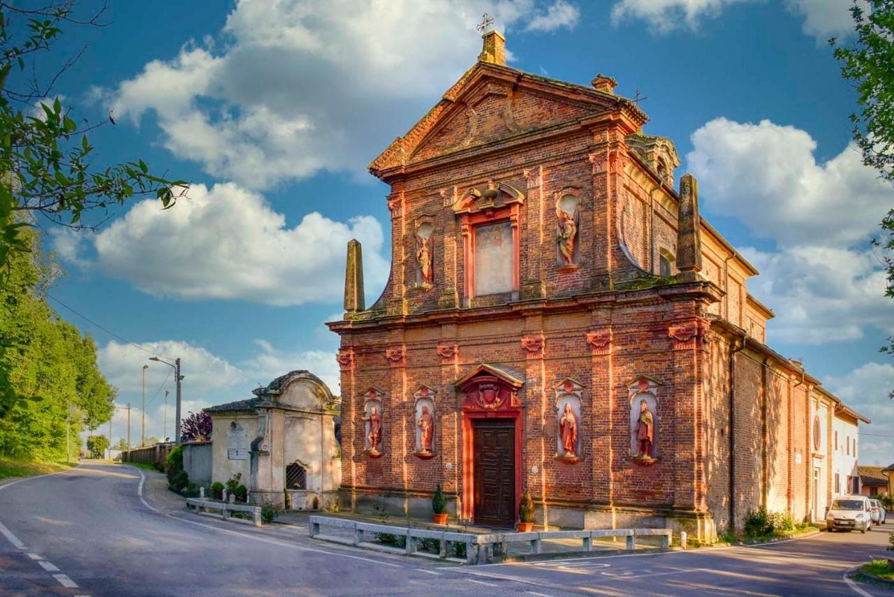 Borgo Zelata Aparthotel Bereguardo Bagian luar foto