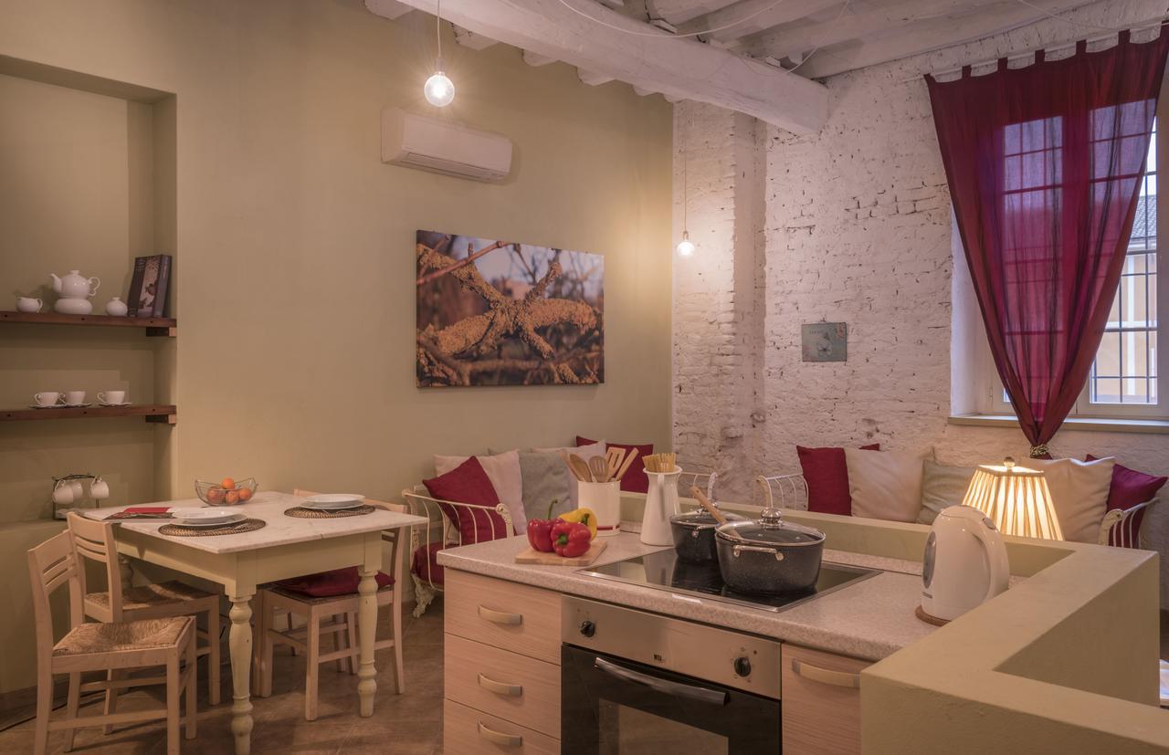 Borgo Zelata Aparthotel Bereguardo Bagian luar foto
