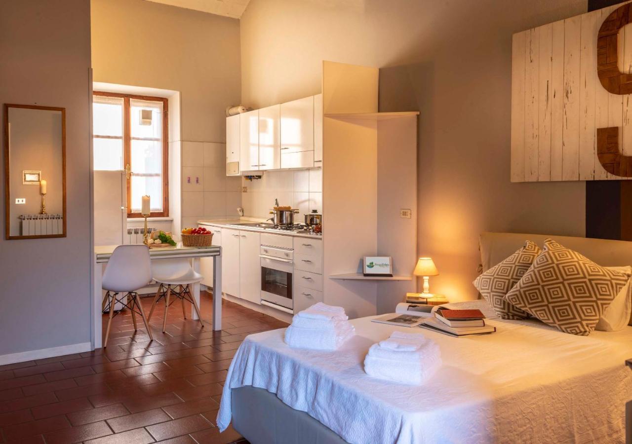 Borgo Zelata Aparthotel Bereguardo Bagian luar foto